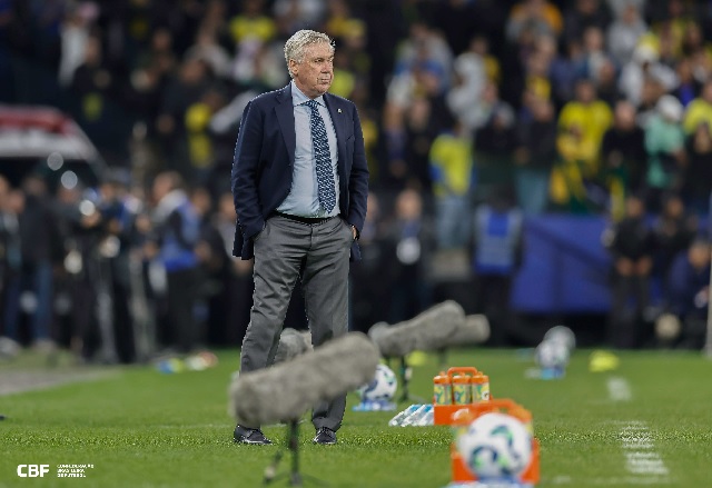 O camaleão Carlo Ancelotti