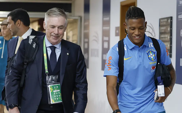 Ancelotti revela incertezas na escalação para a estreia da Copa