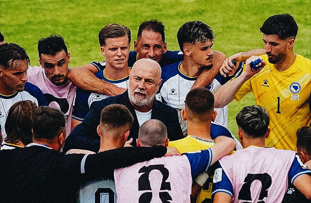 Suíça e Bósnia duelam por vantagem; veja onde assistir escalações