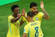 Brasil de Vini Jr. vence Escócia e faz a torcida acreditar