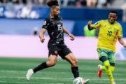 Canadá vence a África do Sul e avança às oitavas de final da Copa do Mundo