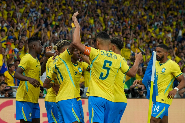 Seleção Brasileira embarca para os Estados Unidos rumo à copa do mundo
