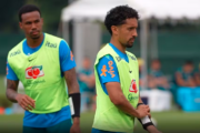 Seleção Brasileira adota munhequeiras da nfl para aperfeiçoar bolas paradas