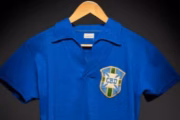 Camisa de Pelé da Final da Copa do Mundo de 1958 É Leiloda em Nova York