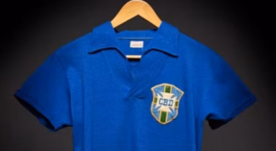 Camisa de Pelé da Final da Copa do Mundo de 1958 É Leiloda em Nova York
