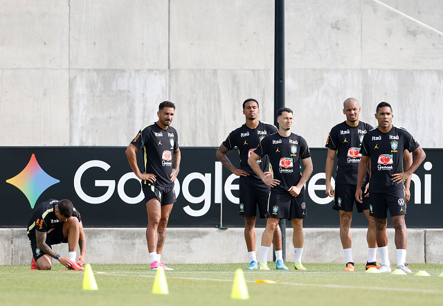 Com trio da Champions, Seleção Brasileira inicia preparação para a Copa do Mundo