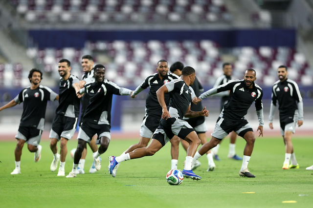 Catar divulga convocação com jogadores brasileiros para a Copa
