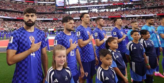 Croácia vence Panamá e segue viva na Copa do Mundo