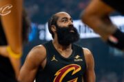 Astro da NBA é preso por porte ilegal de arma nos Estados Unidos