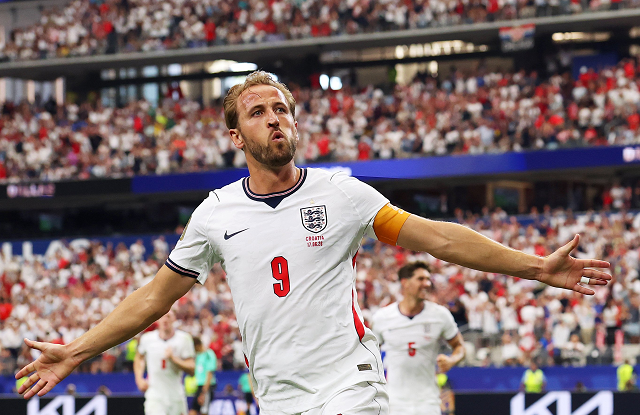 Inglaterra vence Croácia em jogo de seis gols e larga na frente na Copa do Mundo