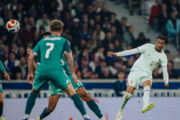 Olise marca três vezes, França vence Irlanda do Norte antes da copa