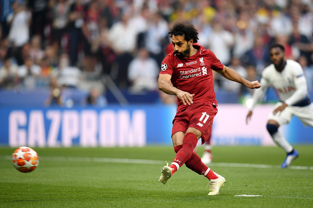 craques da Premier league que estão livres no mercado de transferências