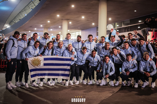 Futebol brasileiro domina lista de convocados do Uruguai