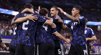Argentina usará uniforme azul contra a Inglaterra em homenagem à Copa de 1986