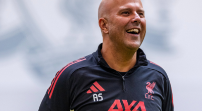Holanda abre negociações com Arne Slot para substituir Ronald Koeman