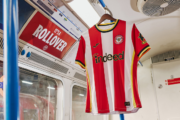 Brentford lança nova camisa para duas temporadas e reforça compromisso com sustentabilidade