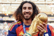 Com título da Espanha, Cucurella se junta a Enzo Fernández em marca inédita