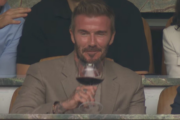 David Beckham transforma pausas para hidratação da Copa em negócio milionário