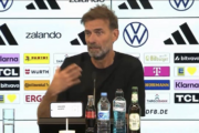 “É o ponto alto da minha carreira”: Klopp é apresentado na Alemanha e manda recados em coletiva