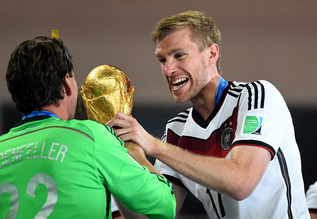 Mertesacker admite interesse em cargo na Federação Alemã durante reformulação