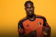 Lesão no ligamento cruzado tira estrela da Bélgica da Copa