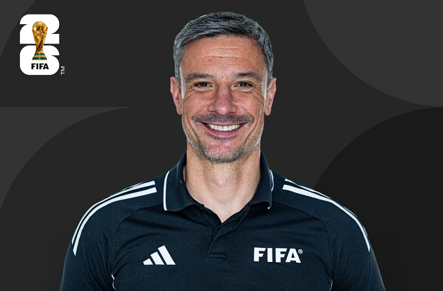 Árbitro da final da Copa do Mundo se emociona ao ser escolhido pela FIFA