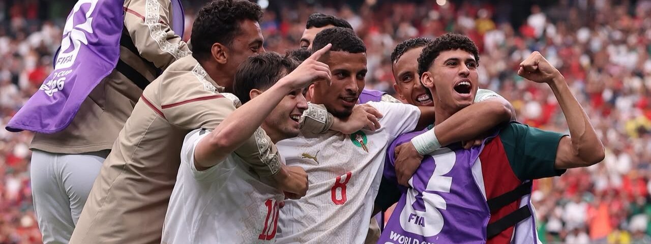 Marrocos goleia o Canadá e avança às quartas de final