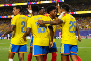 Colômbia vence Gana com gol de Arias e encara a Suíça nas oitavas da Copa