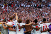 Inglaterra e Argentina fazem clássico valendo vaga na final da Copa 2026