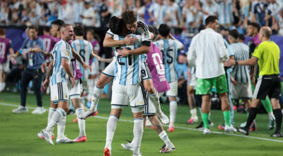 Argentina vence a Suíça na prorrogação e marca duelo com a Inglaterra na semifinal