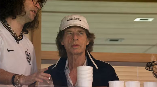 Mick Jagger quebra ‘maldição’ em Copas com vitória da Inglaterra | veja Retrospecto
