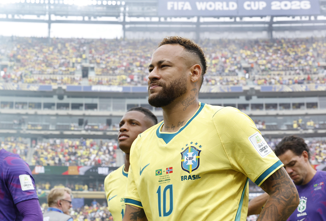 Neymar vive momento de incerteza na Seleção e no Santos