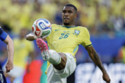 Rayan é preservado em treino da Seleção, mas não preocupa contra a Noruega