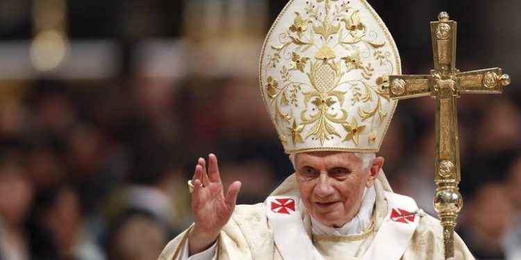 Papa Emérito Bento XVI