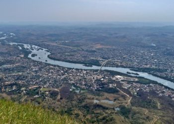 Cidade no interior de Minas Gerais impressiona com boa economia e belezas naturais