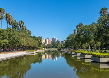 Essa cidade gaúcha é considerada uma das mais acolhedoras do Sul e encanta turistas com cafés charmosos e um pôr do sol inesquecível