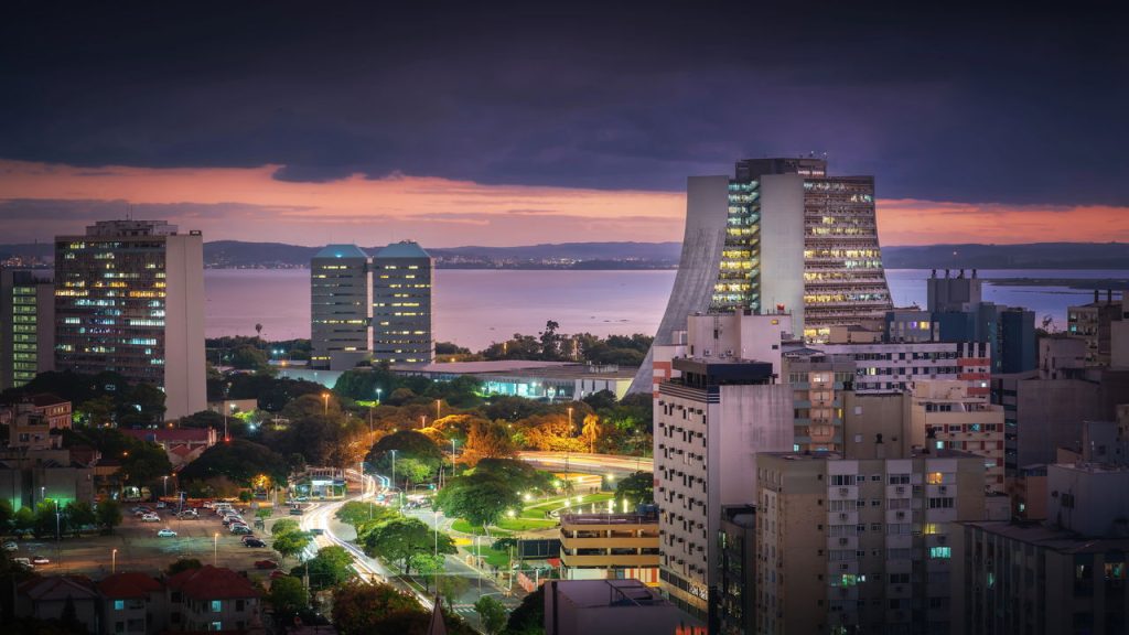 Essa cidade gaúcha é considerada uma das mais acolhedoras do Sul e encanta turistas com cafés charmosos e um pôr do sol inesquecível