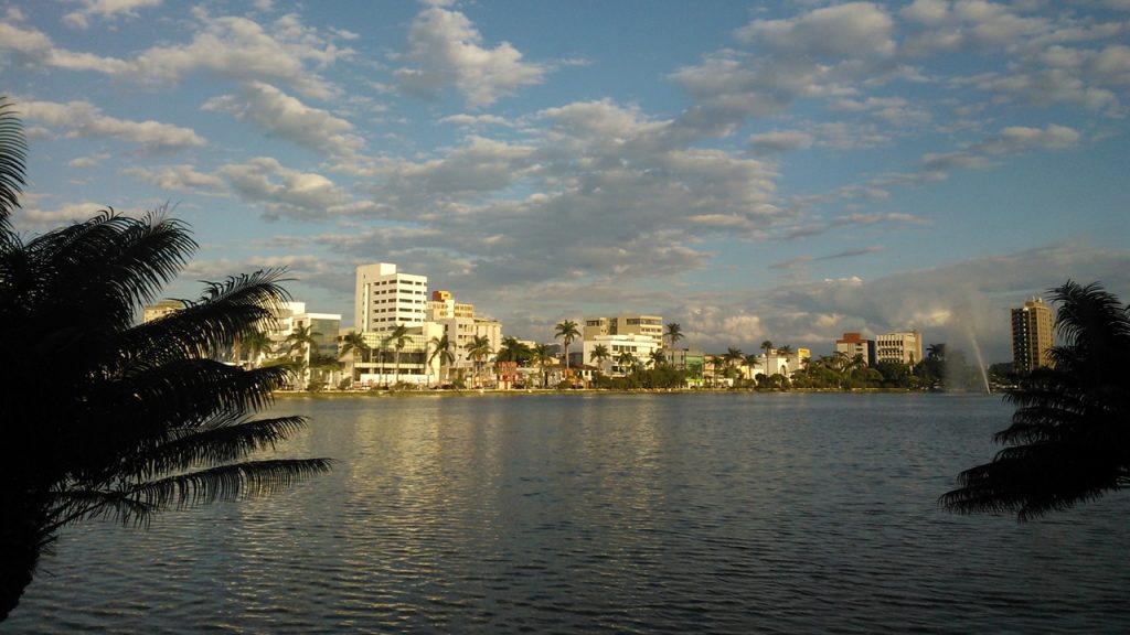 Cidade no interior mineiro encanta com qualidade de vida e belezas naturais