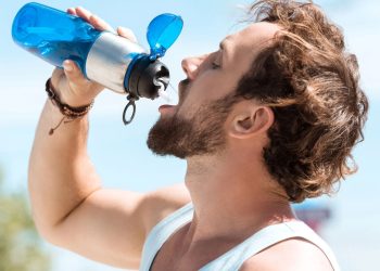 O que comer depois do treino para recuperar energia e músculos, segundo a ciência?