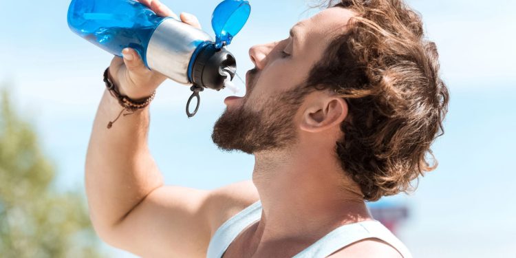 O que comer depois do treino para recuperar energia e músculos, segundo a ciência?