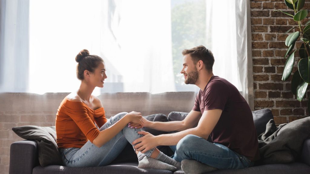 Psicologia explica o que está por trás de quem se cala em discussões