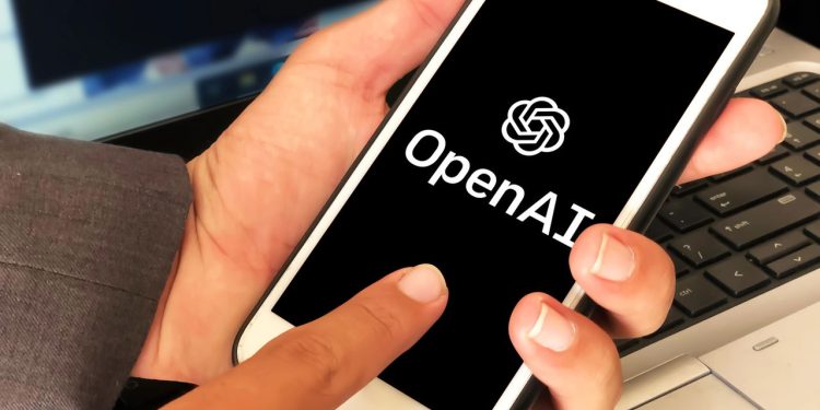Empresa do ChatGPT impressiona criando um novo dispositivo em parceria com ex-Apple