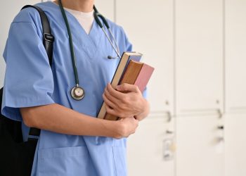 Curso de Medicina na UB abre seleção com 2 formas de ingresso