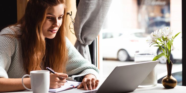 UFSM abre 150 vagas gratuitas em especialização EaD para professores aprenderem a aplicar robótica no ensino fundamental e médio