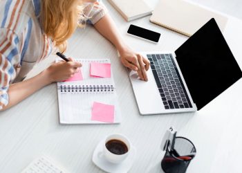 IFSP abre 120 vagas em curso gratuito de Inglês EaD