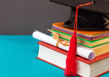 MEC abre inscrições para mestrado gratuito em Filosofia com 300 vagas em universidades federais