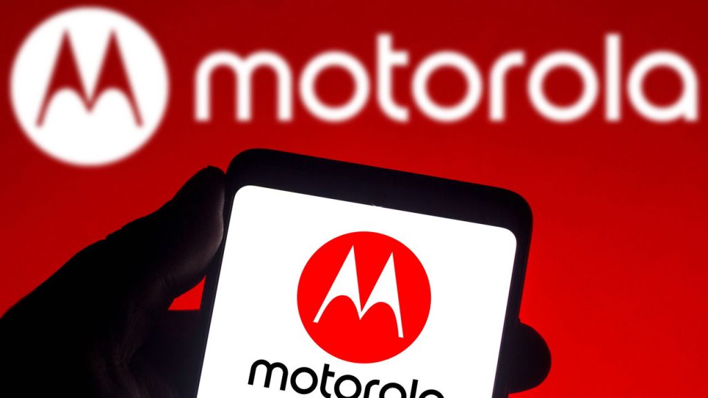 Melhores smartphones da Motorola e Xiaomi na faixa de até R$ 1.200