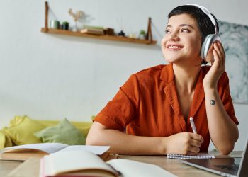 O curso mais procurado de inglês agora pode ser feito de graça e com certificado