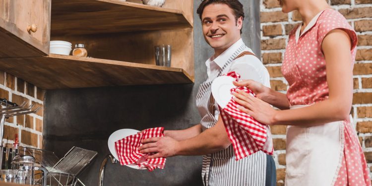 A dica mais poderosa para manter seus panos de cozinha limpos e sem cheiro