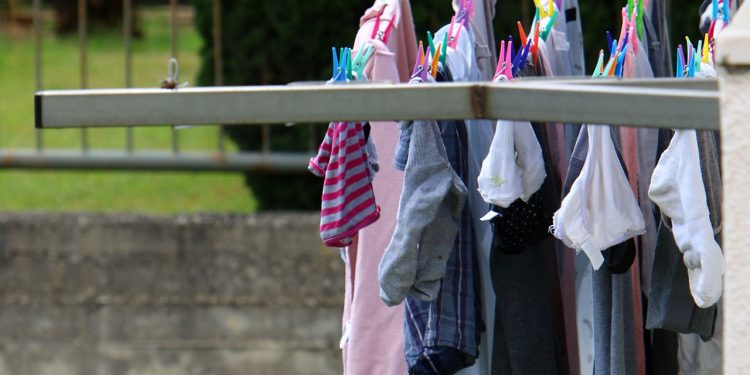 Você nunca mais vai sofrer pra secar roupas em dias úmidos